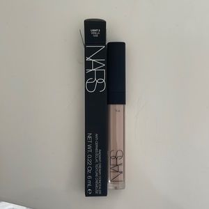 Nars radiant concealer